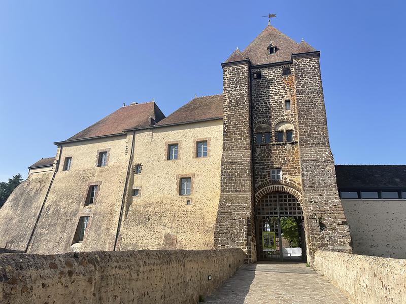 Le château de Senonches