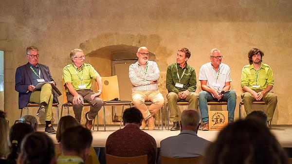 Les intervenants de la Table ronde sur le thème du patrimoine naturel en Forêt d'Exception®