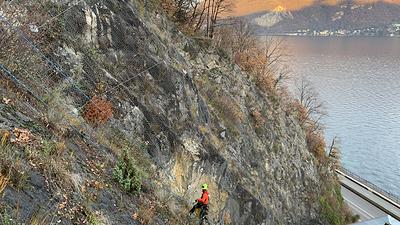Photo d'un sentier en montagne